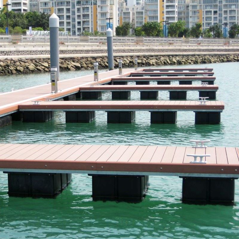 Modular aluminum pontoon bridge
